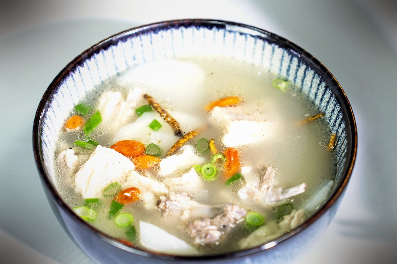 珍峰统一冲泡口径 · 80℃ 泡饮
