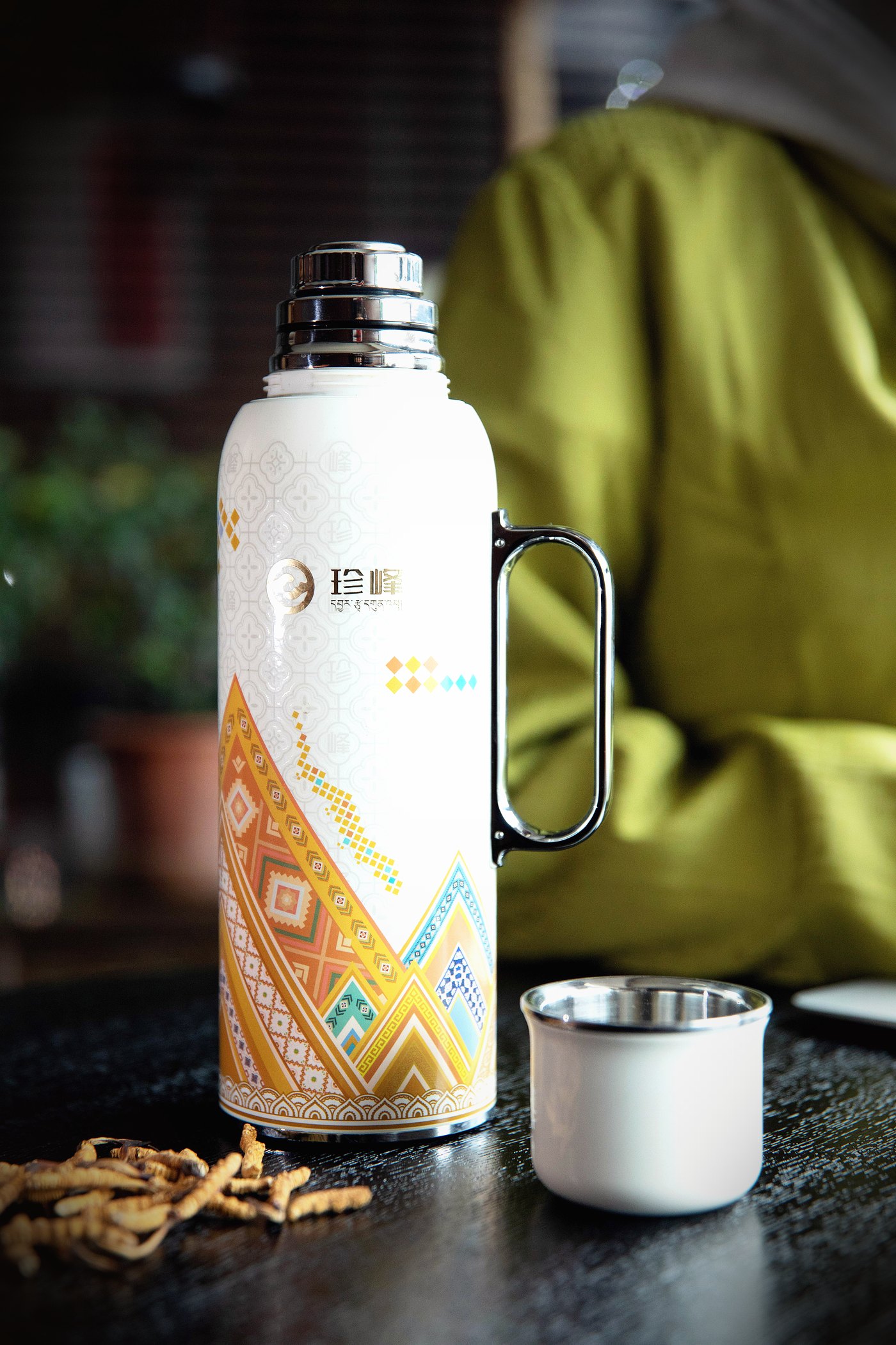 珍峰虫草壶 · 守住 80℃ 那条线