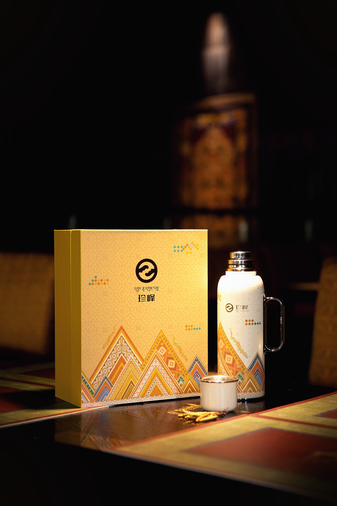 珍峰虫草壶 · 守住 80℃ 那条线